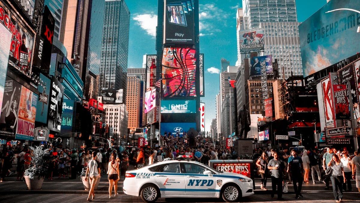 Times Square Instagram captions and quotes - featured image