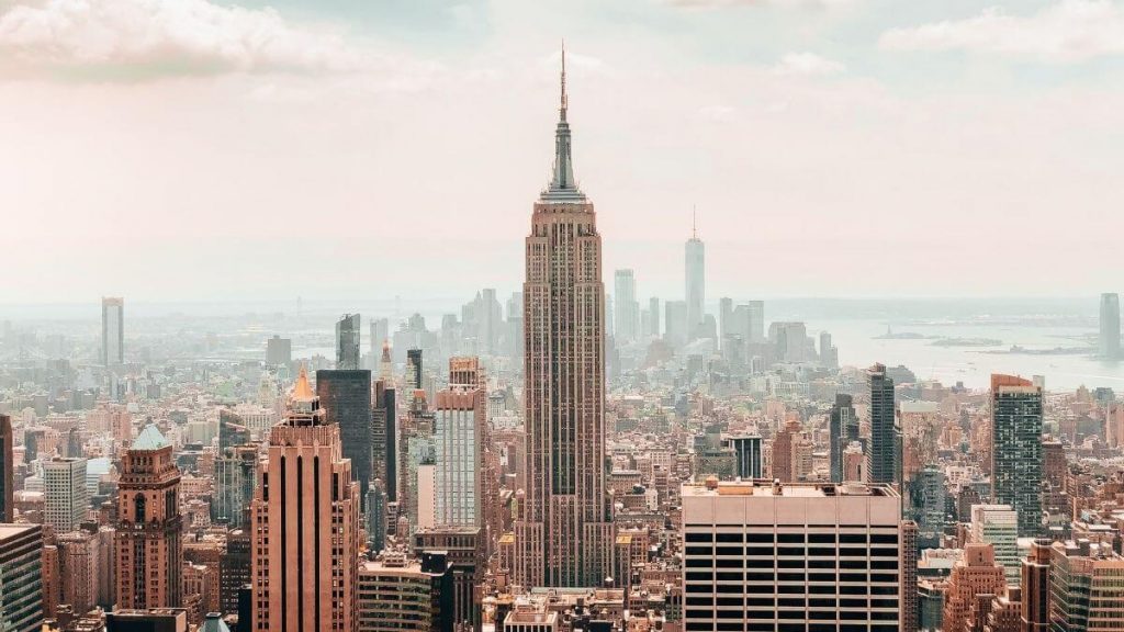 Empire State Building Instagram captions & quotes - featured image