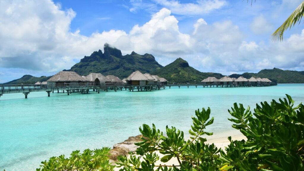Bora Bora itinerary - featured image
