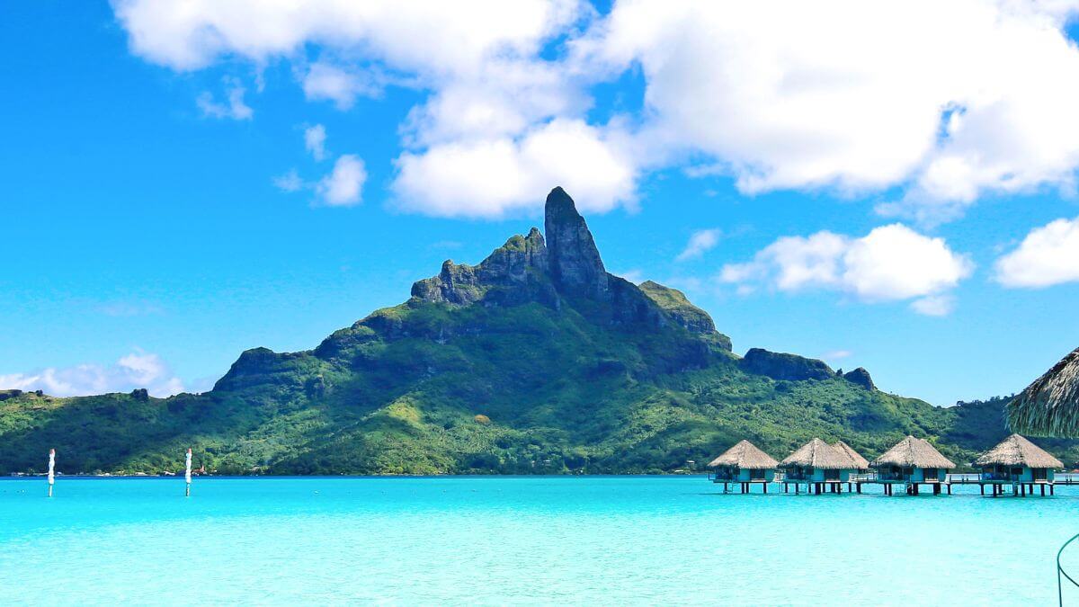 Mount Otemanu Hike - A Complete Guide to Hiking Mount Otemanu in Bora Bora - Traveller's Elixir