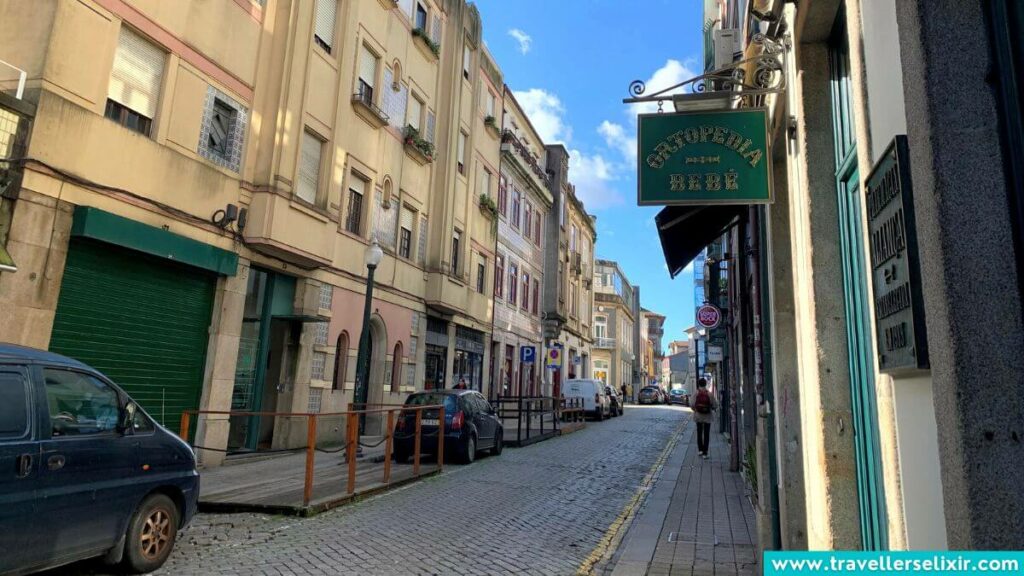 Photo of a narrow side street in Porto.