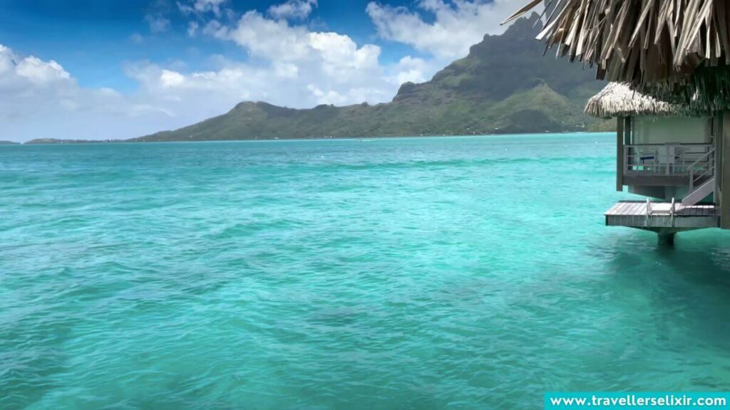 Blue lagoon in Bora Bora