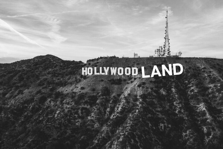 HOLLYWOOD SIGN WITH LAND AT THE END