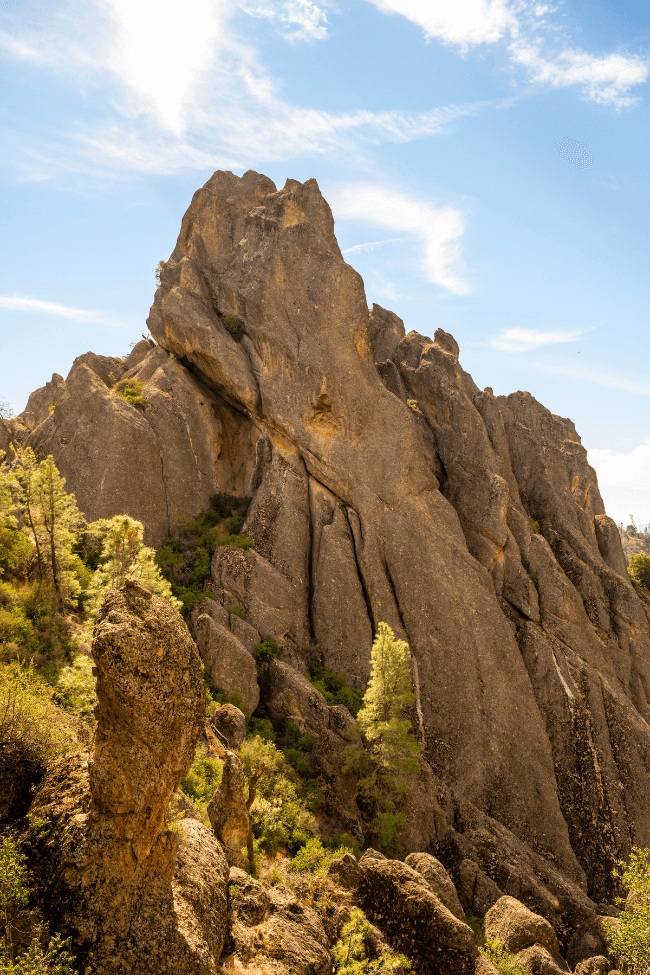 pinnacles rock formation pinnacles national park (1)