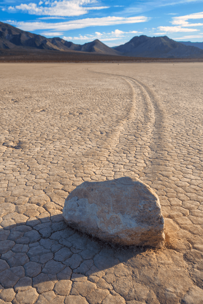 racetrack playa death valley 