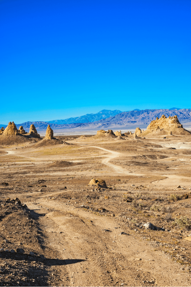 trona pinnacles