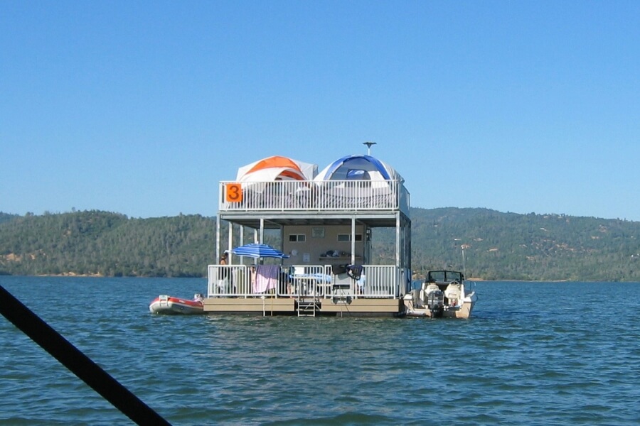 lake oroville floating campsite flickr https://www.flickr.com/photos/tomowen/183071314/in/photolist-hbhHY